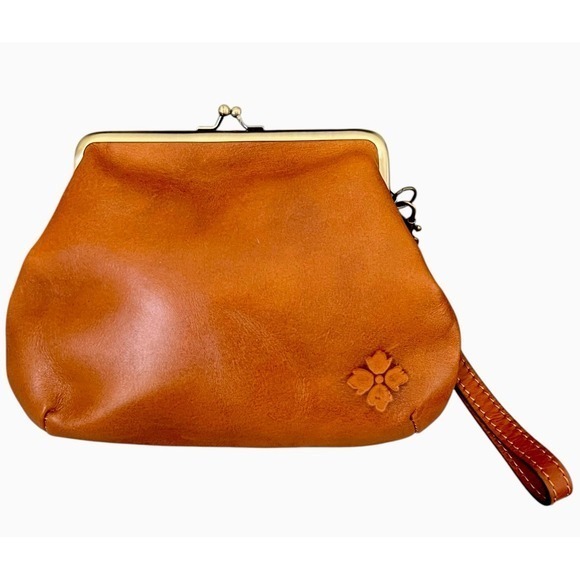 Patricia Nash Savena Tooled Leather Wristlet Clutch Purse Tan Floral Kiss Lock